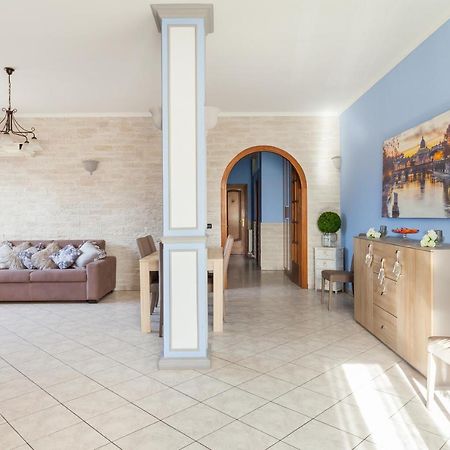 Casa Vacanze Giramondo Ф'юмічіно Екстер'єр фото