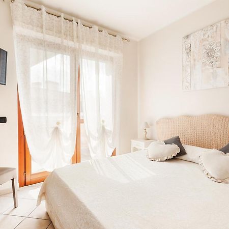 Casa Vacanze Giramondo Ф'юмічіно Екстер'єр фото