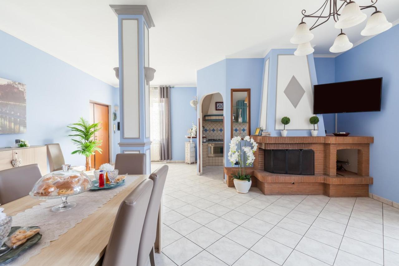 Casa Vacanze Giramondo Ф'юмічіно Екстер'єр фото