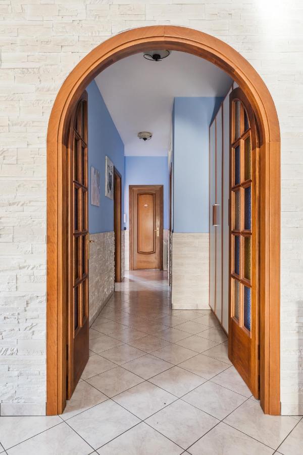 Casa Vacanze Giramondo Ф'юмічіно Екстер'єр фото