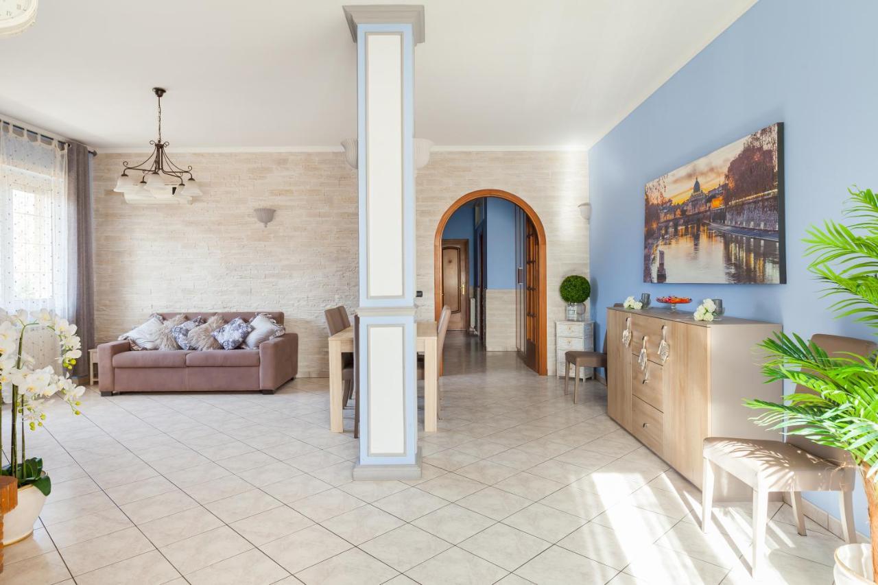 Casa Vacanze Giramondo Ф'юмічіно Екстер'єр фото